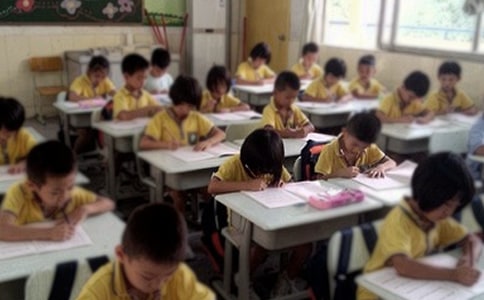 关于小学三年级作文开学了